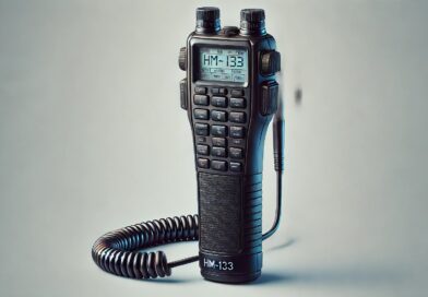 Icom HM-133